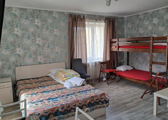 Sparta Apartments Kosmonaudi
